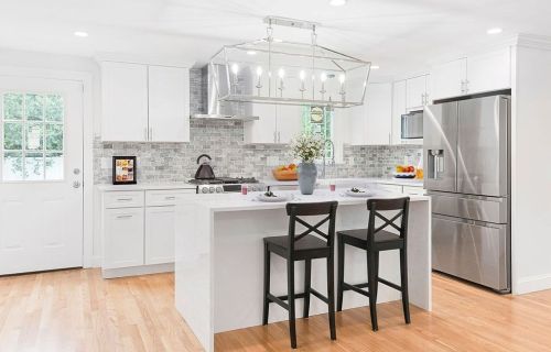 800 Central Ave, Needham MA  02492-2010 exterior