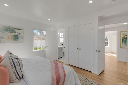 1431 Chalet Ave, Anaheim CA  92802-2146 exterior