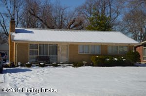 3714 Glen Oak Dr, Louisville, KY 40218-1535