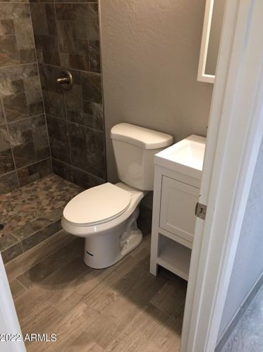 4115 18 Dr, Phoenix AZ 85007-2431 exterior