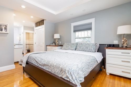 124 Elm Ave, Quincy MA 02170-2939 exterior