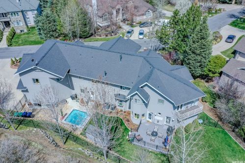 35 Lone Holw Dr, Sandy UT 84092-5530 exterior