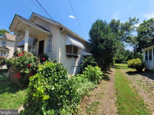 112 Jackson St, West Deptford NJ  08096-2353 exterior