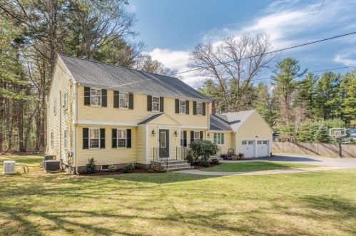 70 Pine St, Needham, MA 02492-1019