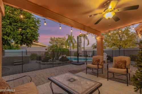 2412 Cielo Grande Ave, Phoenix AZ  85024-7552 exterior