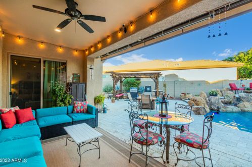 40425 Chase Oaks Way, Phoenix AZ 85086-1888 exterior