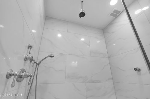 6 Afton Rd, Jackson Twp NJ 08527-3131 exterior