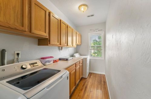 104 Lakewood St, Worcester MA  01603-2056 exterior