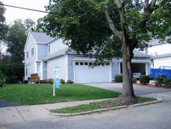 23 Tanglewood Rd, Newton, MA 02459-2849