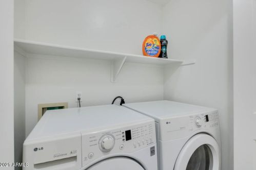 16630 45th St, Phoenix AZ 85050-8560 exterior