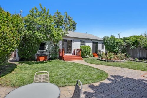 15057 Dewey St, San Leandro CA  94579-1605 exterior