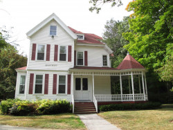 239 Woodland Rd, Newton, MA 02466-2722