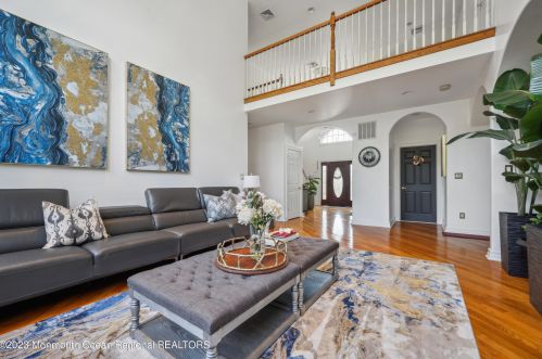 750 Farmingdale Rd, Jackson Twp NJ 08527-4301 exterior