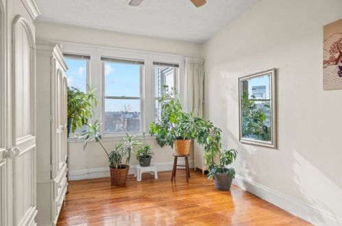 170 Bellingham St, Chelsea MA 02150-3315 exterior