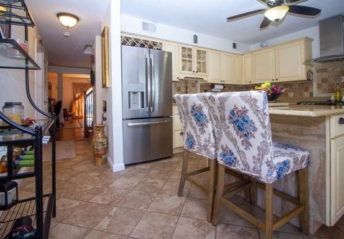 19 Candlewood Pl, Worcester, MA 01606-1204