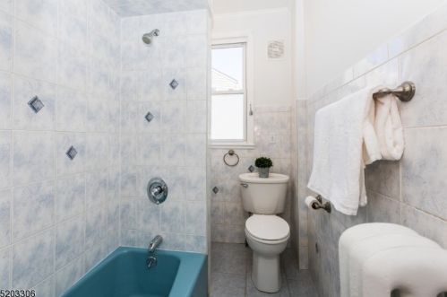 68 Bremond St, Belleville NJ 07109-2734 exterior