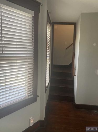 402 Dewitt Ave, Belleville NJ  07109-2741 exterior