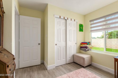 13214 40 Pl, Phoenix AZ 85050-7229 exterior