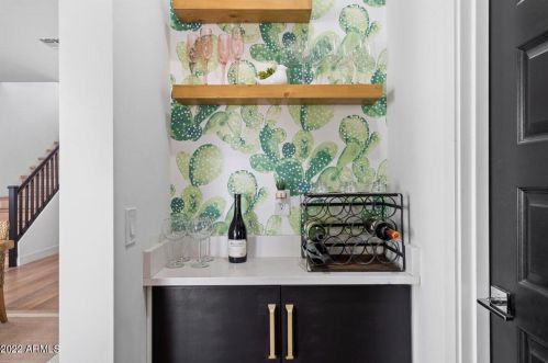 3130 Beryl Ave, Phoenix AZ  85028-3806 exterior