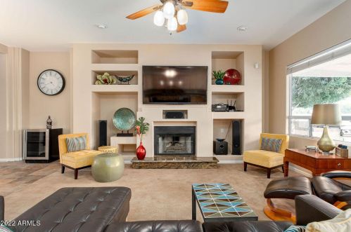 151 Briarwood Ter, Phoenix AZ 85048-0151 exterior