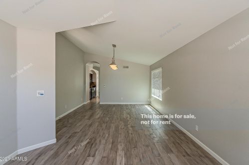 4520 Bighorn Ave, Phoenix AZ  85044-4957 exterior