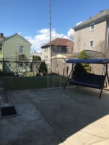 136 Horton St, Fall River MA 02723-3100 exterior