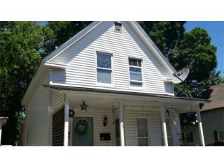 15 Clinton Ave, Lowell, MA 01854-2502