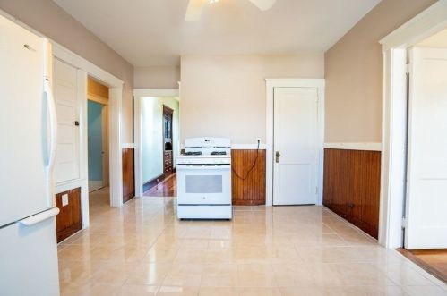 68 Sanborn St, Lawrence MA  01843-1222 exterior