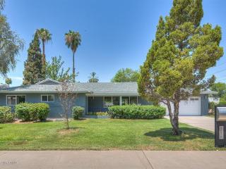 7838 6th St, Phoenix AZ  85020-4012 exterior