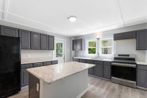 20 Pine St, Royalston MA  01331-2823 exterior