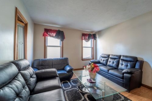 59 Catharine St, Worcester MA 01605-2809 exterior