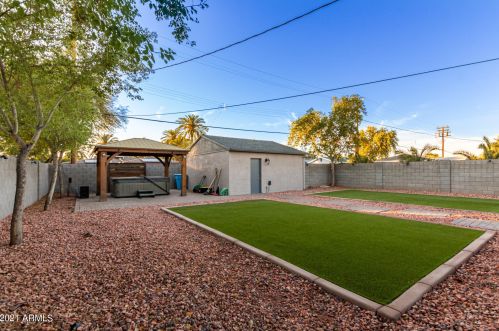 3132 15th Ave, Phoenix AZ 85015-4204 exterior