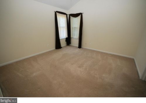 1304 Tristram Cir, West Deptford NJ 08051-2256 exterior