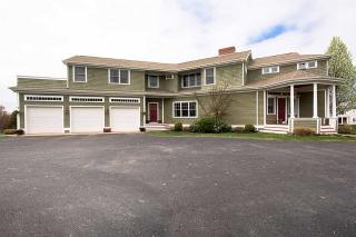 76 Devin Dr, Portsmouth RI  02871-1388 exterior