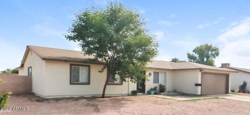 3831 84th Ln, Phoenix AZ  85037-2401 exterior