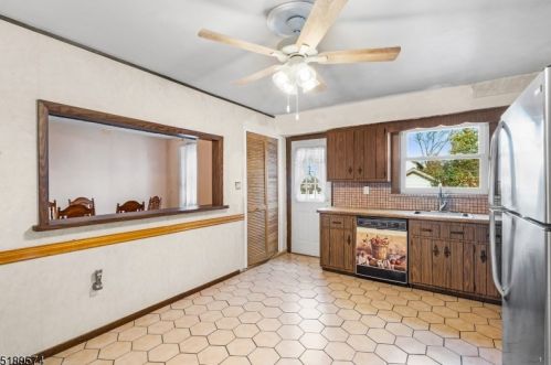 30 Mary St, Belleville NJ 07109-2363 exterior