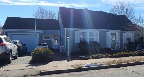 86 Maryland St, New Bedford, MA 02745-2717