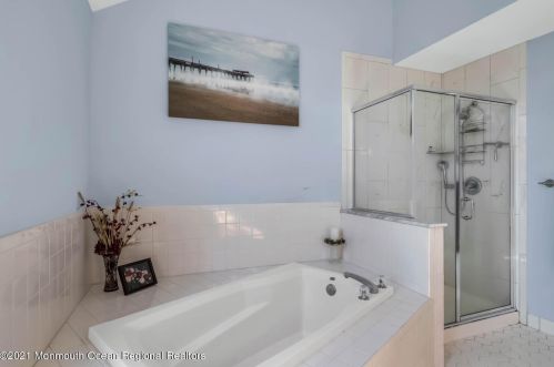 47 Tower Hl Dr, Tinton Falls NJ 07701-2400 exterior