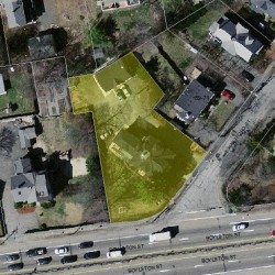77 Hartford St, Newton MA  02461-1540 aerial view