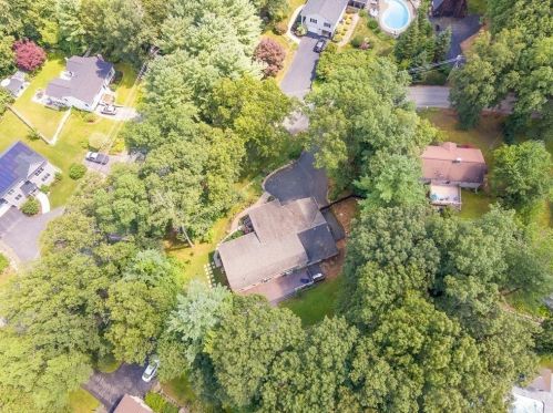 181 Floral St, Shrewsbury MA  01545-3246 exterior