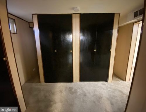 231 Cedar Ave, West Deptford NJ 08093-1410 exterior