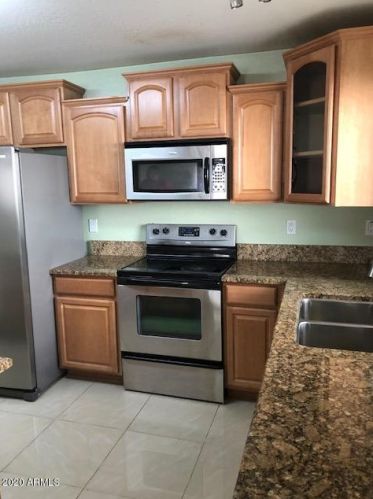 11120 Campbell Ave, Phoenix, AZ 85037-5334