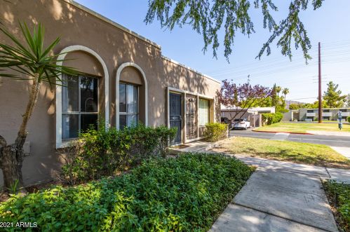 2756 60th St, Scottsdale, AZ 85257-1012