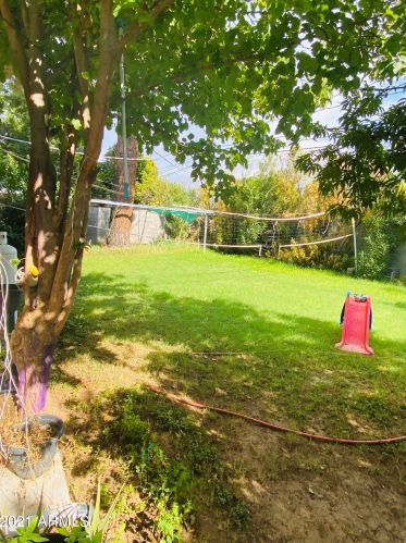 4109 Catalina Dr, Phoenix AZ 85031-3841 exterior