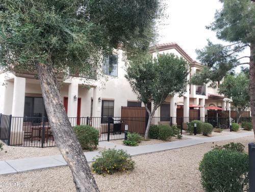 3150 Beardsley Rd, Phoenix AZ  85050-3560 exterior