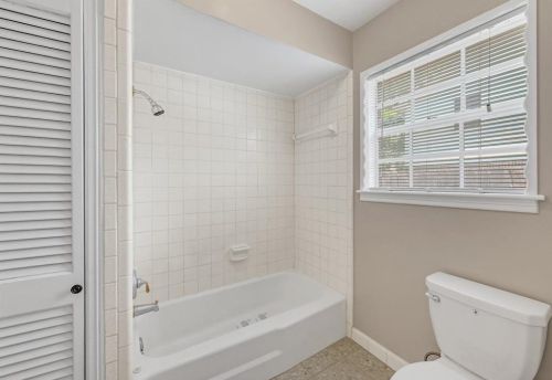 2210 Belmont Dr, Richmond TX 77469-5502 exterior