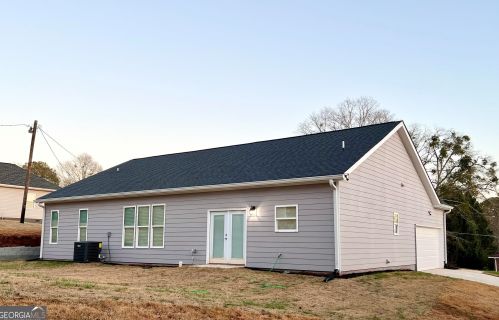 3822 Rex Cir, Rex GA  30273-1321 exterior