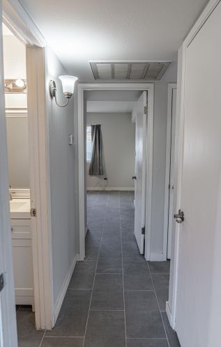 3018 Blackhawk Dr, Phoenix AZ  85050-4706 exterior