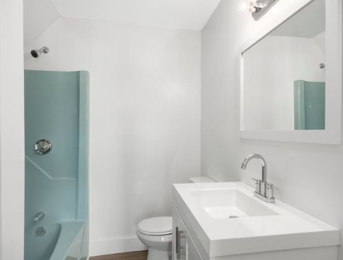 36 Lambert Ave, Chelsea MA 02150-1304 exterior