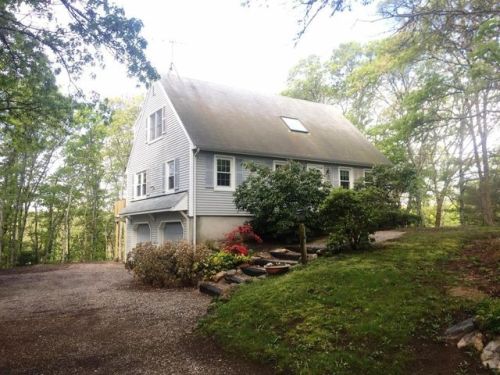 17 Braeside Rd, Falmouth MA  02540-3007 exterior